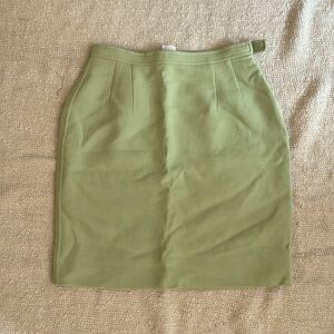 Vintage Oscar De La Renta lime green skirt!!